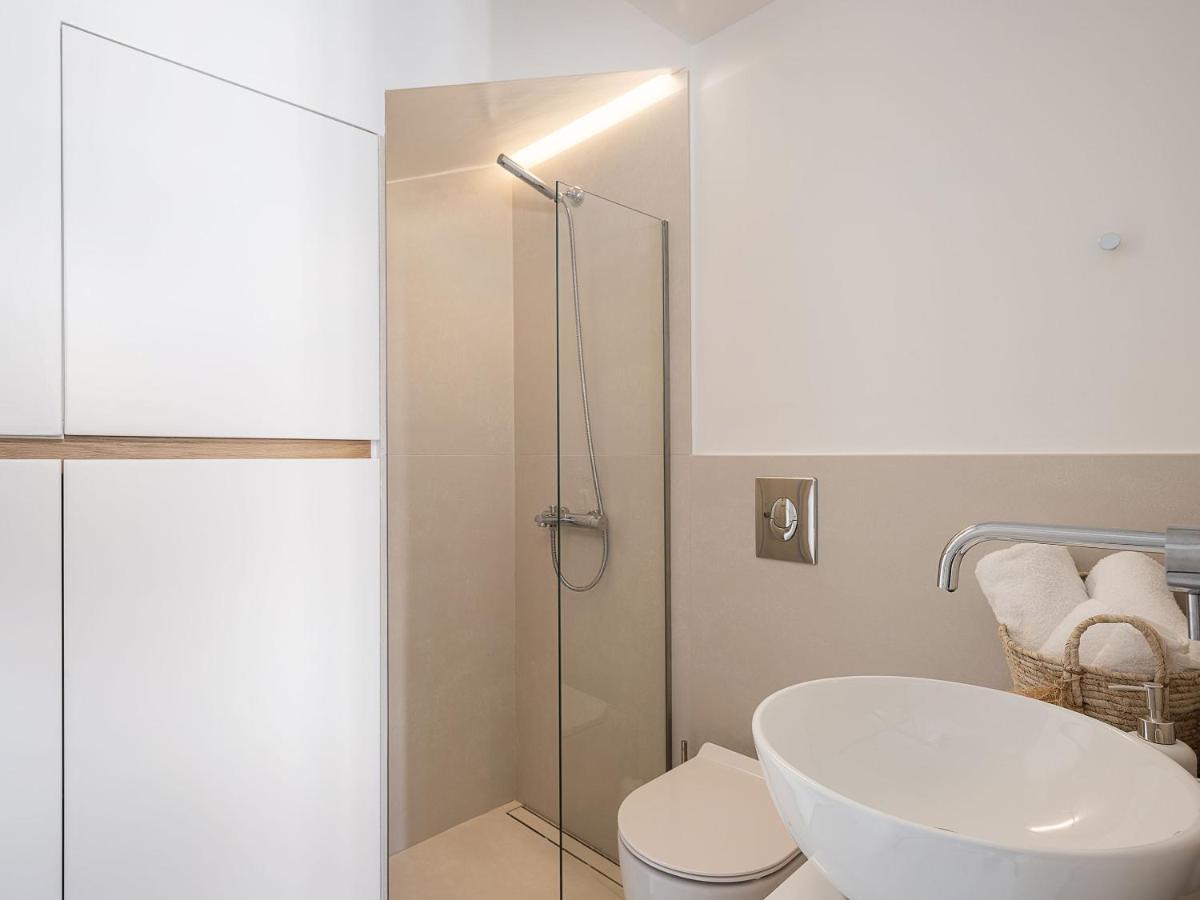 Mythodea Luxury Suites Hriszí Aktí Haniá Kültér fotó